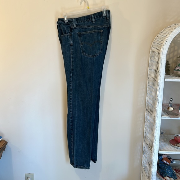 Levi's 559 Men's Relaxed Straight Jeans Size 38X34 Measure 32 Comfort Some Wear - Picture 2 of 13